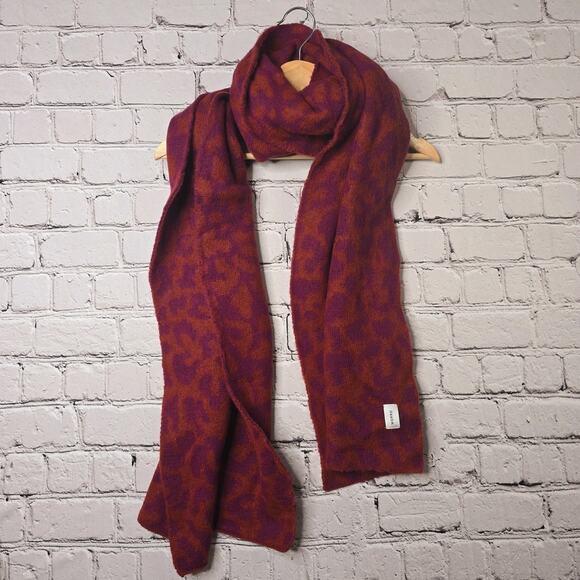 Athleta Morro Cheetah Leopard Animal Print Soft Plush Wrap Around Scarf Purple - Picture 1 of 8